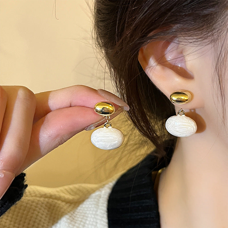 Boucles d'oreilles rétro françaises en forme de haricot pour femmes, petites et simples, à la mode