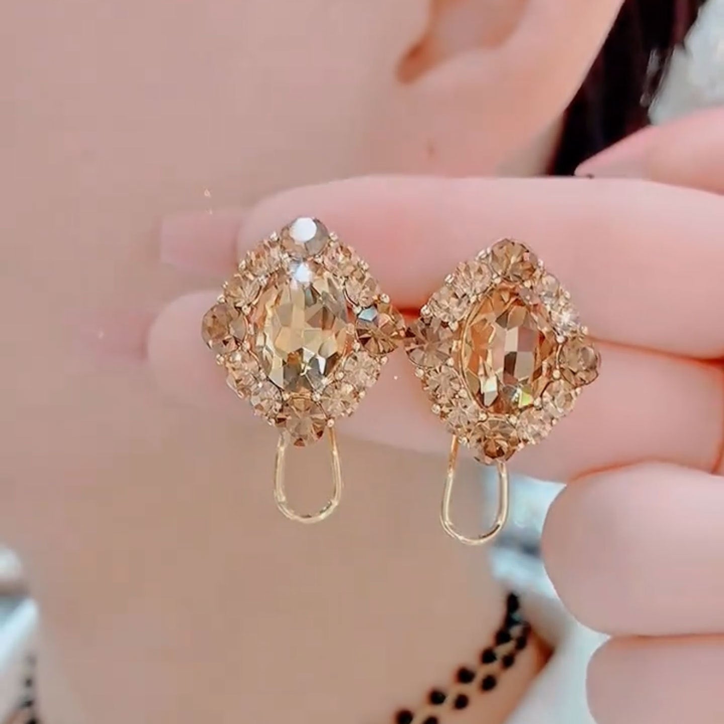 Rhombic Ear Simple Retro Temperament High Sense Rings
