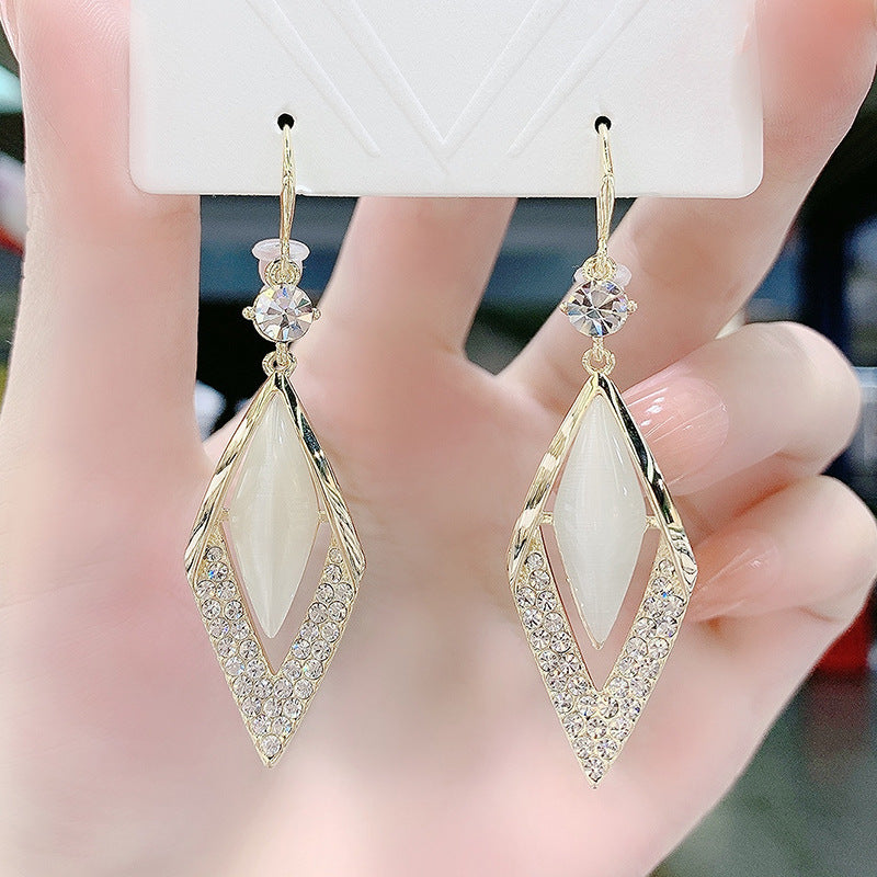 Opal Geometric Elegant Diamond-shaped Full Diamond Modified Face To Earrings