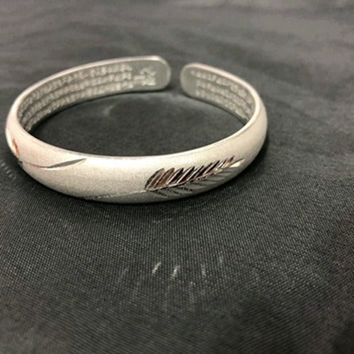 Women's Solid Open-end Polished Imperial Concubine Heart Sutra To Give Mom Bracelets