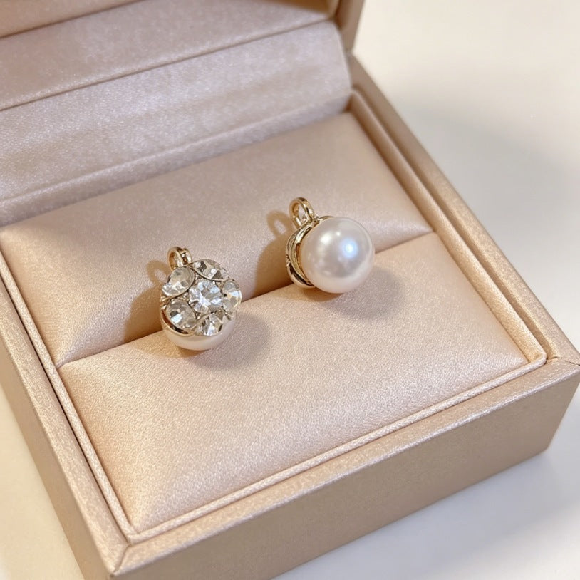 Compact Elegant Pearl Eardrops French Style Design Stud Earrings