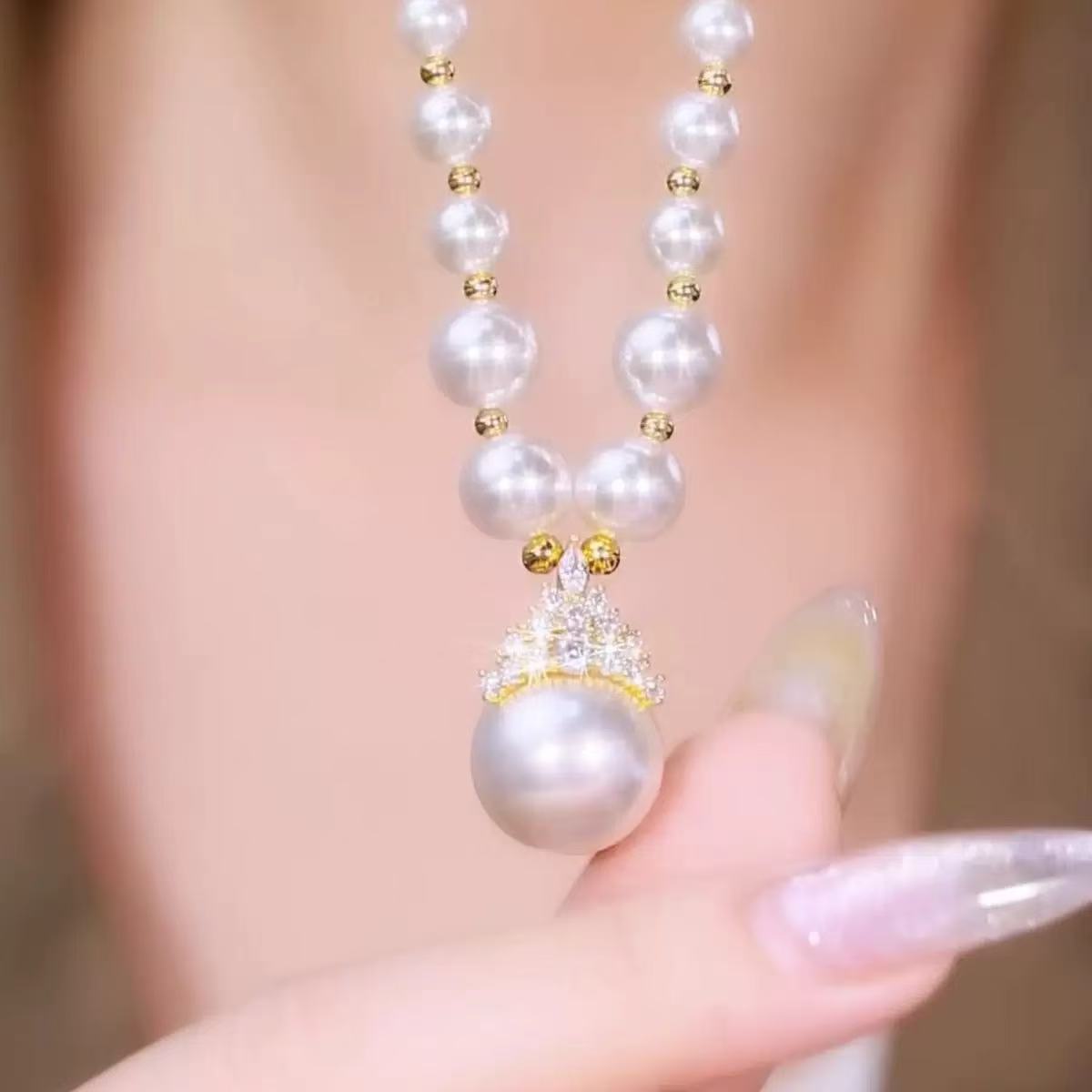 Women's Pearl Light Luxury Minority High-grade Clavicle Chain Neck Necklace