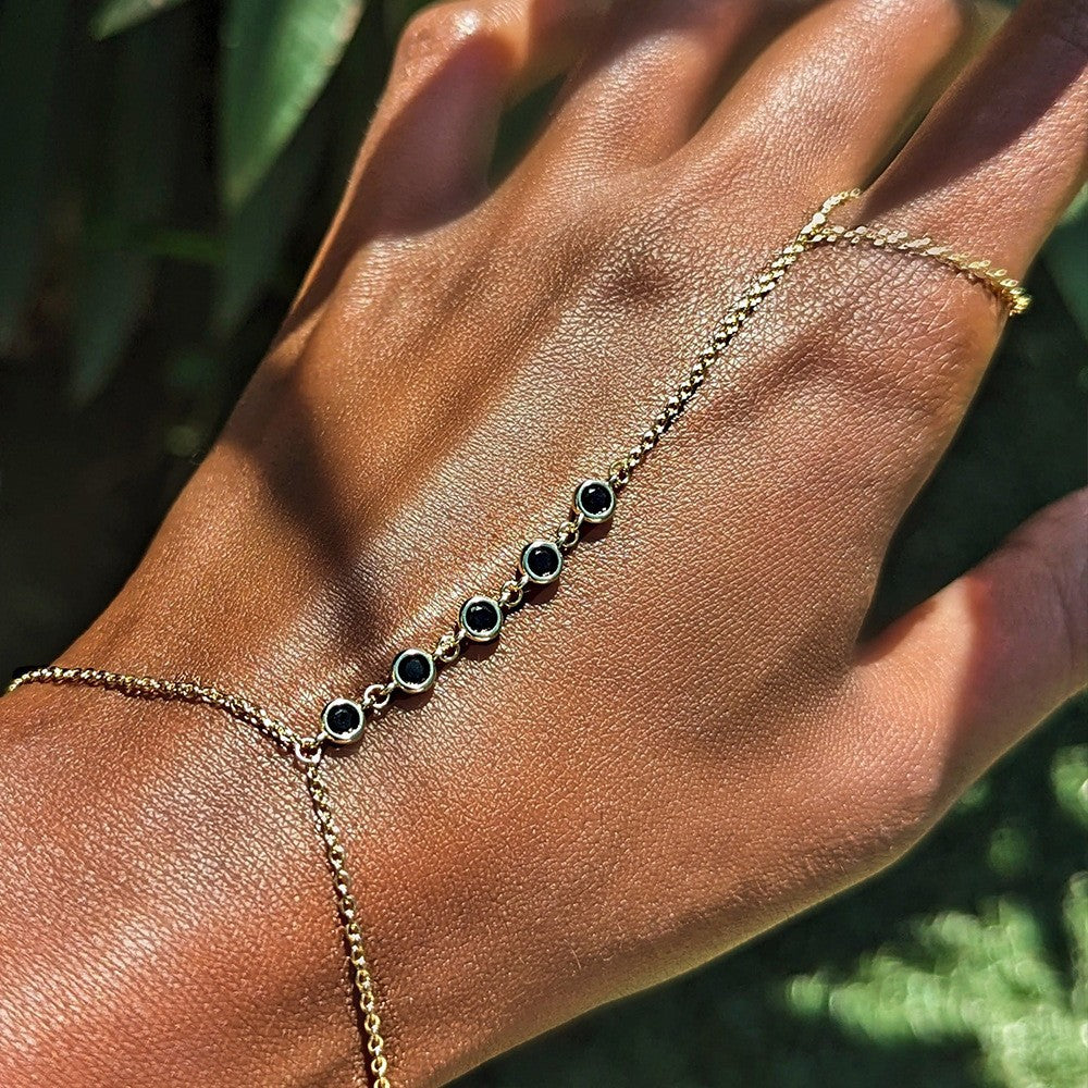 Unique Design Finger Chain Integrated High-grade Bracelet