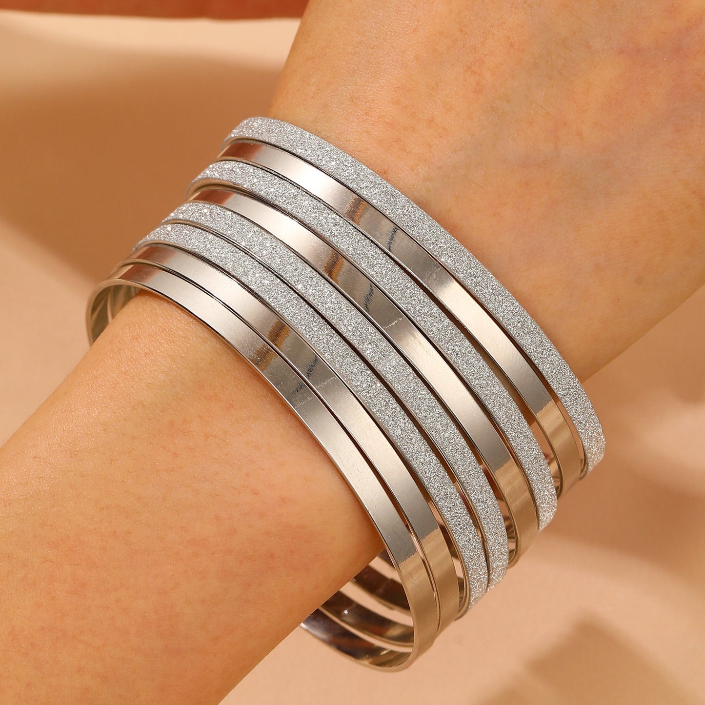 Style Alloy Vintage Wide Face Female Gold Bracelet