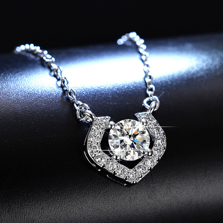 Live Streaming On Imitation Moissanite Swan Necklaces