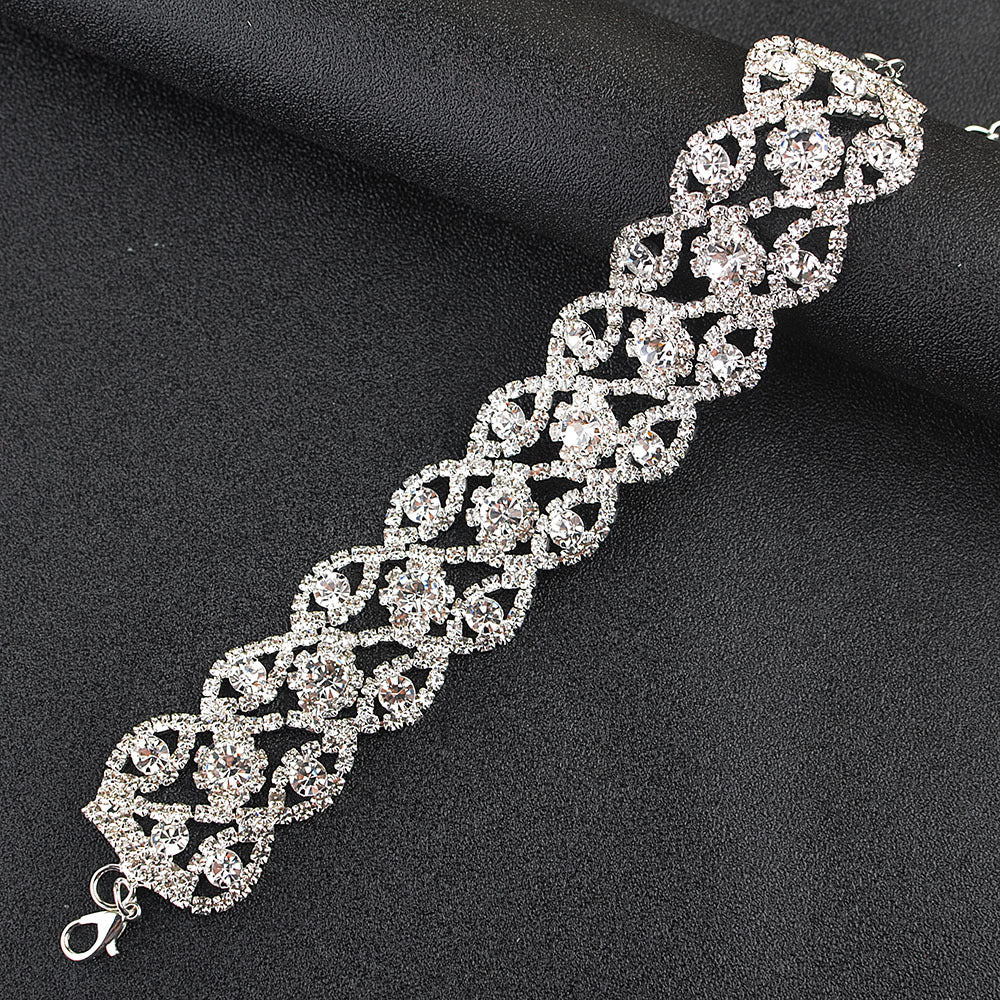 Nouveaux Bracelets de mariage d'ornement de poignet de strass de mariée