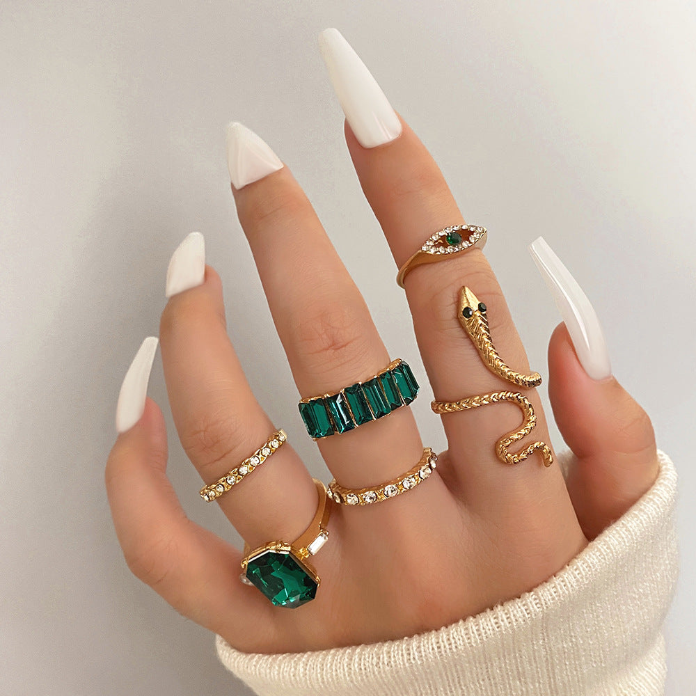 Inlaid Green Rhinestone Retro Snake Alloy Set Rings