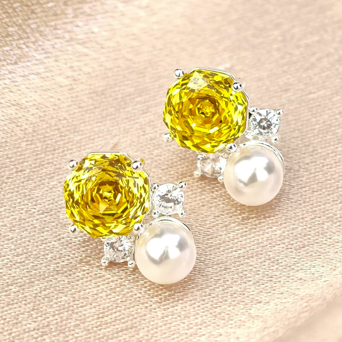 Pearl Colorful Zircon Female Fresh Temperament Stud Earrings