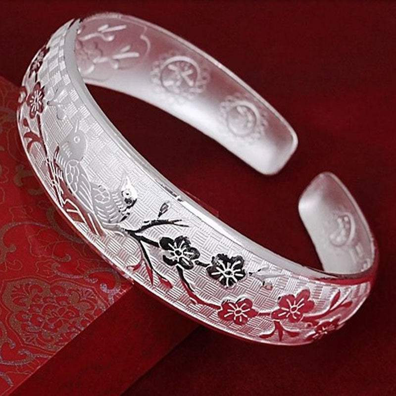 Women's Ladies Magpie Plum Blossom Thousand Female Wristband Simple Mixed Bracelets