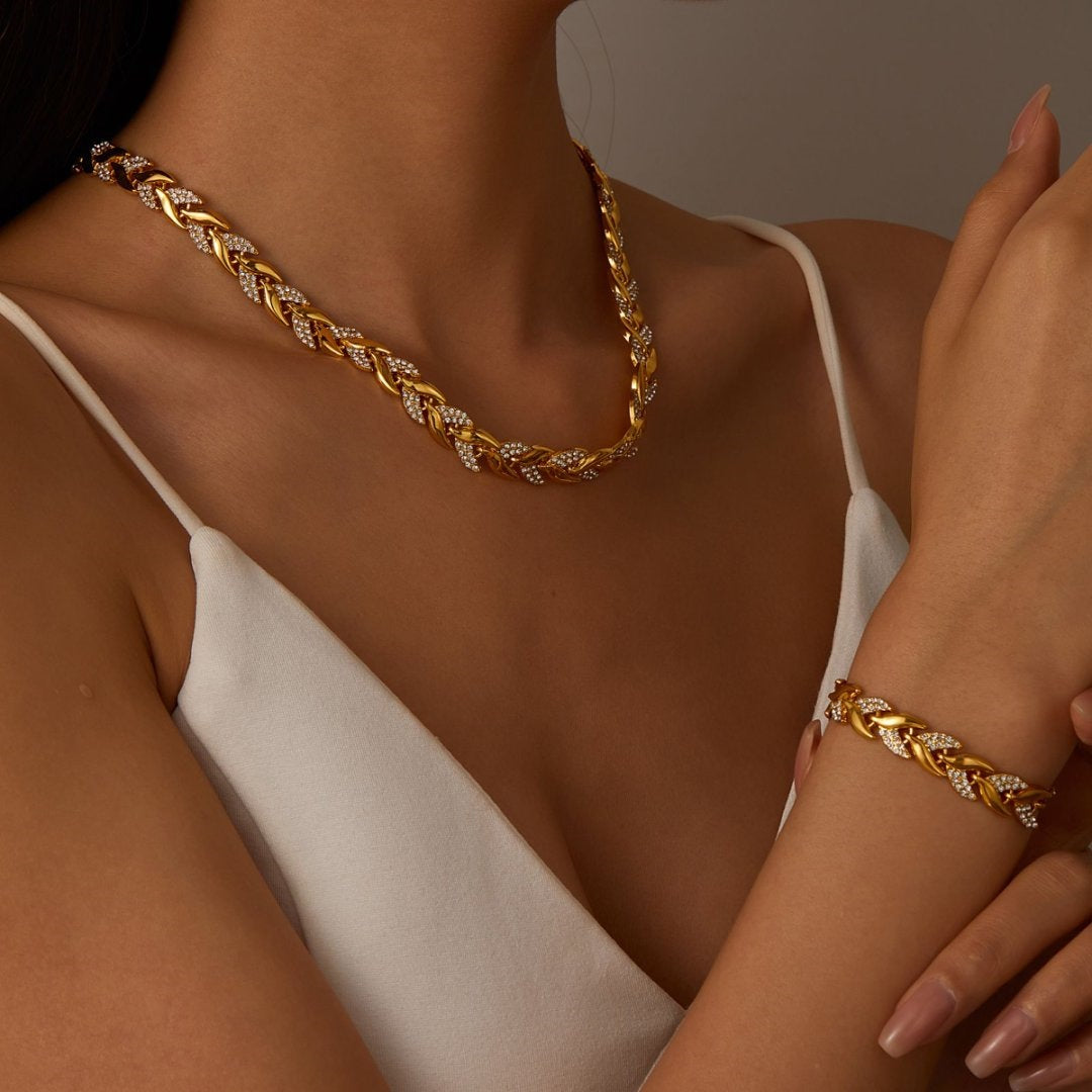 Women's Protection Fishtail Diamond Combination Light Luxury Necklaces