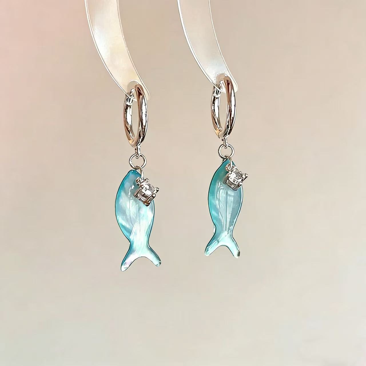 Seaside Style Blue Fish Zircon Niche Stud Earrings