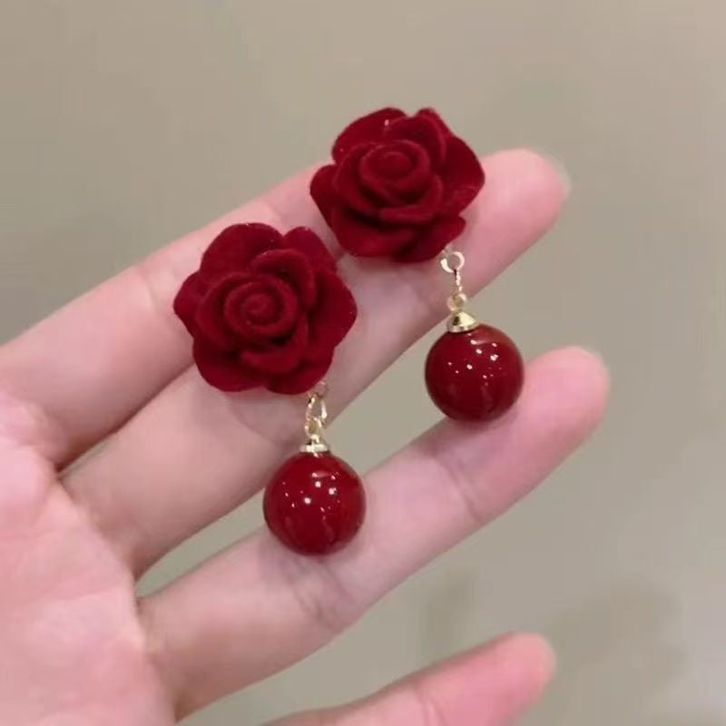 Luxury High Sense Delicate Niche Design Earrings