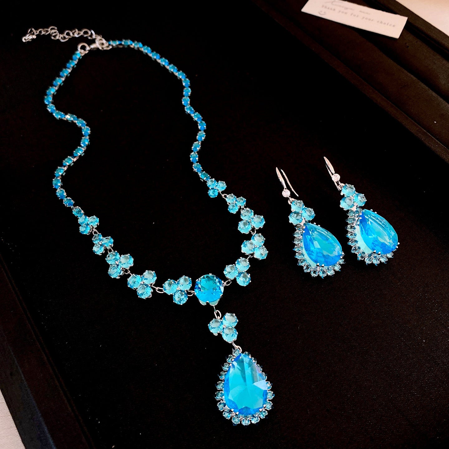 Flower Female Emerald Vintage Clavicle Chain Earrings