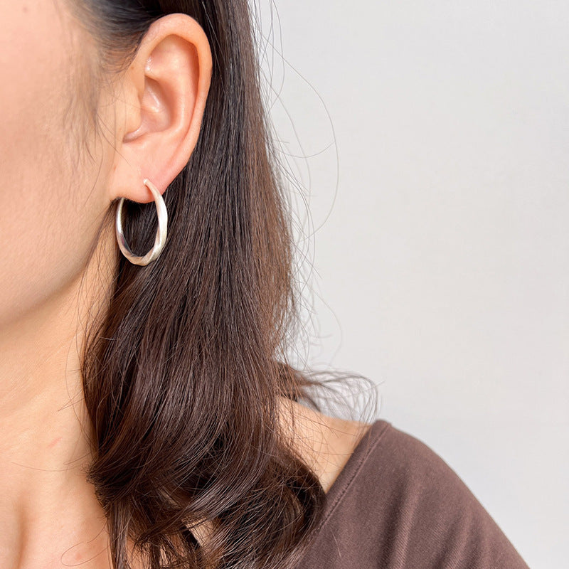 Brushed Sier Round High-grade Hoop Graceful Ear Clip