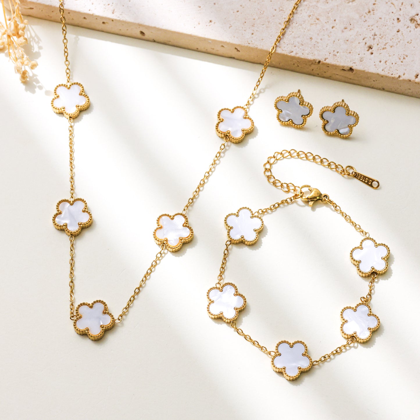 Parthenocissus Grass Stainless Steel Fashion Commuter Jewelry Set