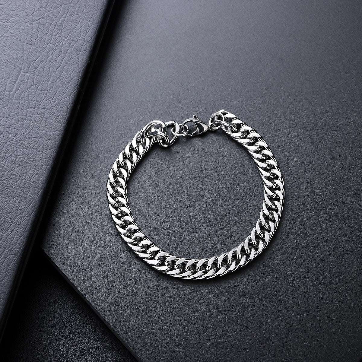 Men's Encrypted Titanium Steel Domineering Fashion Personalized Hip Necklaces