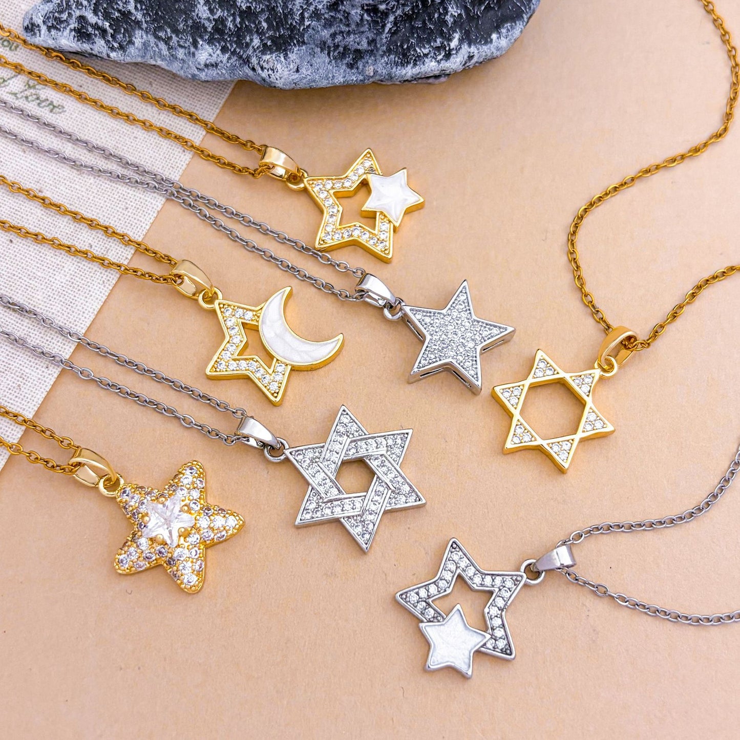 Women's Zirconium Five-pointed Star Exquisite Niche Design Fashion Necklaces