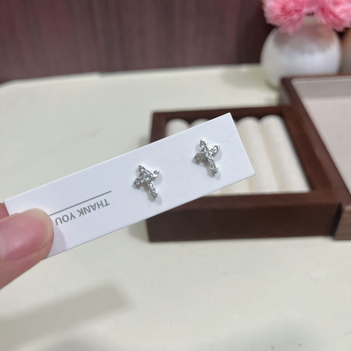 Pierced High-grade Sense Mini Special Interest Light Luxury Exquisite Earrings