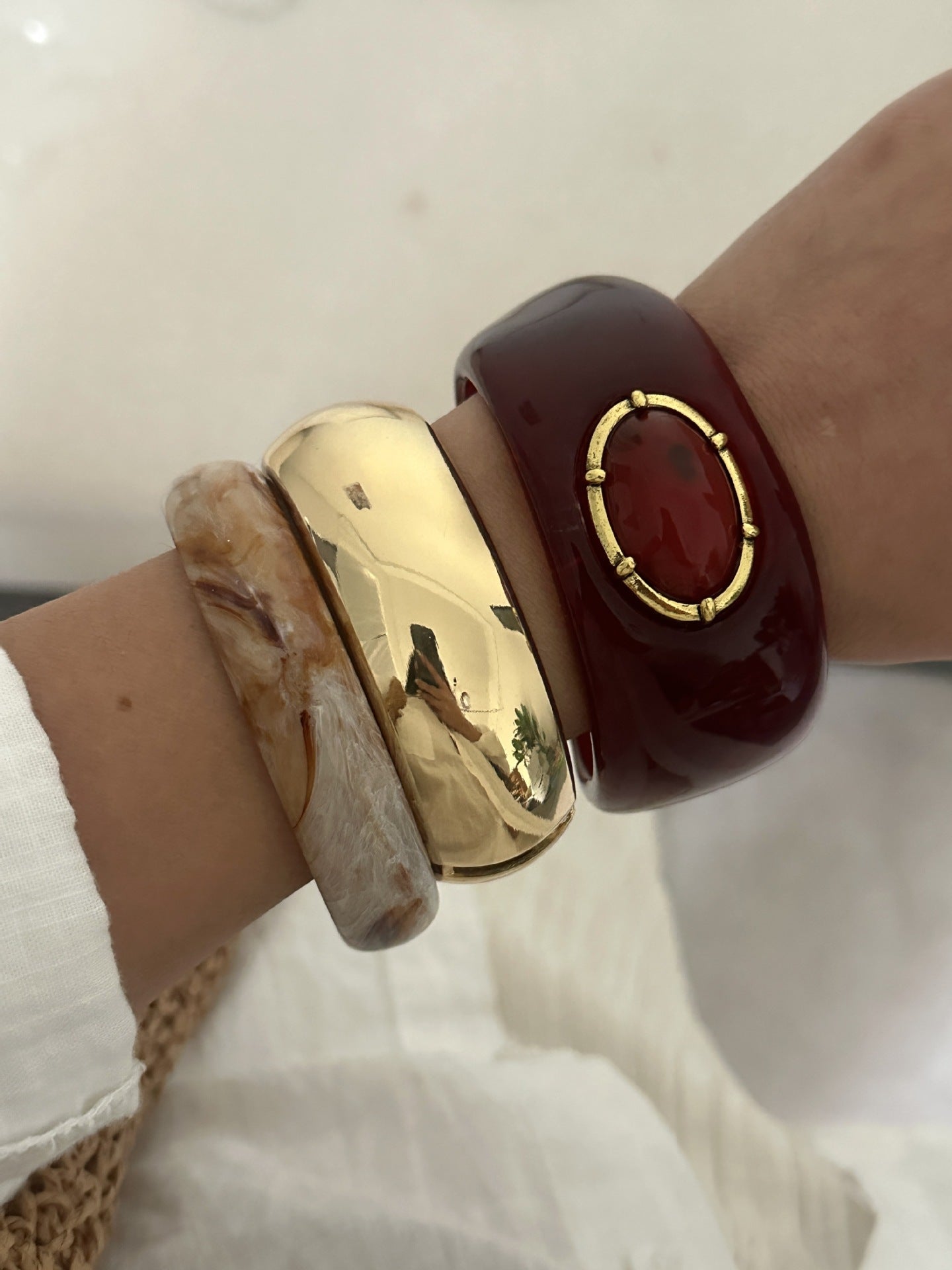 Open-ended Resin Inlaid Imitation Red Turquoise Retro Elegant Niche Bracelet