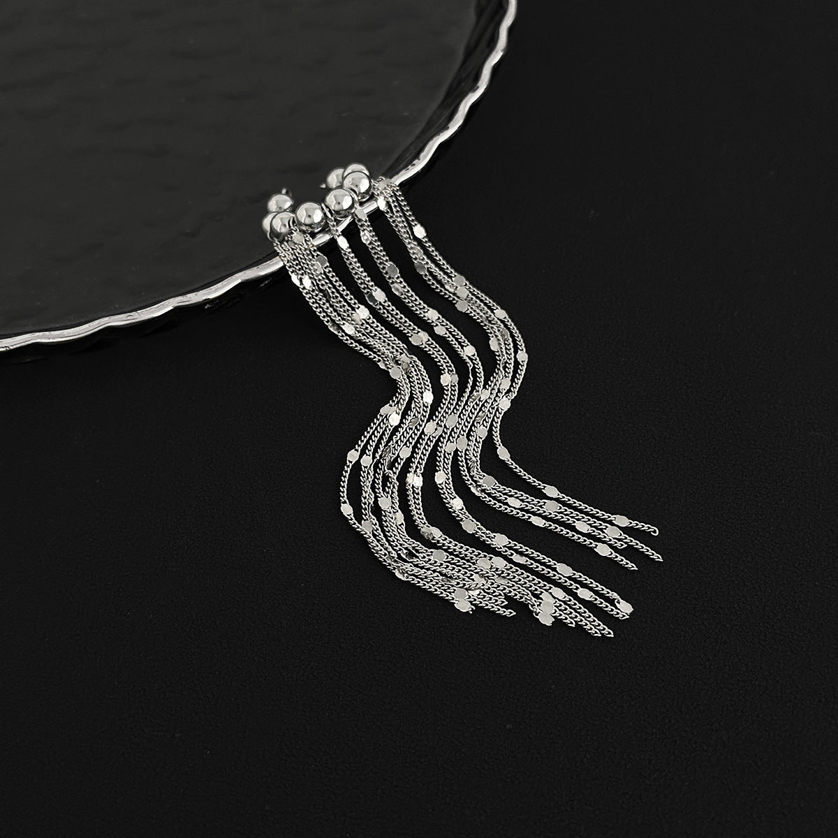 Women's Simple Long Chain Tassel Beaded Shaped Ear Clip