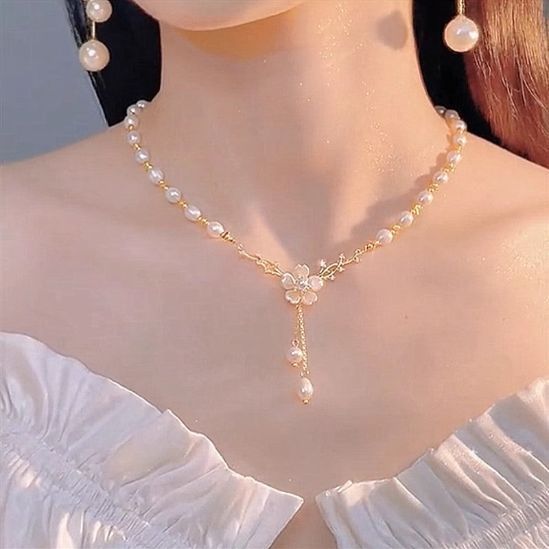 Clavicle Chain Female Design High Sense Necklaces