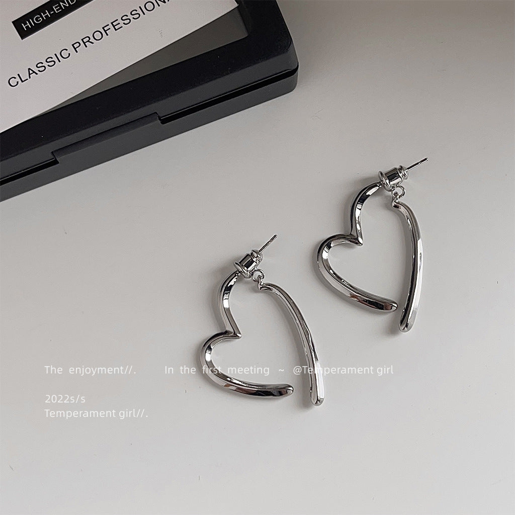 Women's High-grade Sier Needle Plated One Style For Heart-shaped Elegant Earrings