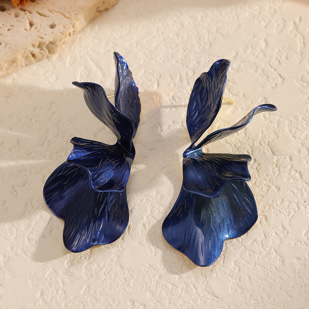 Baroque Style Solid Color Petal Design Versatile Earrings