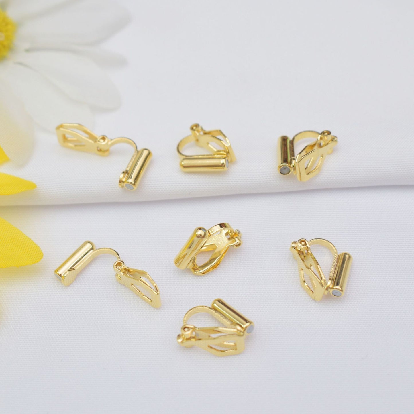 Color Retention Gilded Triangle Clips Converter Ear Clip