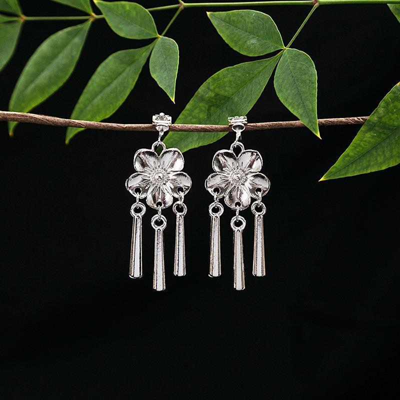 Women's Ethnic Geometric Tassel Ear Clip Miao Sier Retro Elegant Earrings