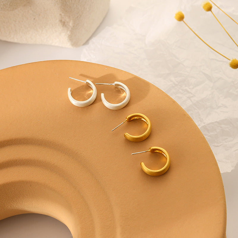 Women's Small Exquisite Circle Elegant High-grade Sier Needle Simple Rings