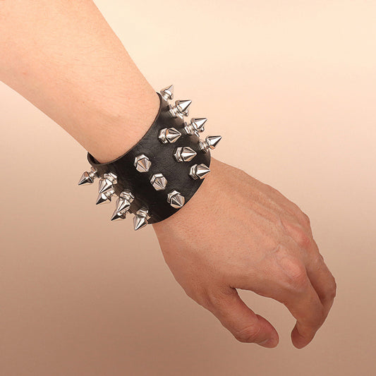 Exaggerated Personalized Three-row Rivet Pointed Nail Bracelets