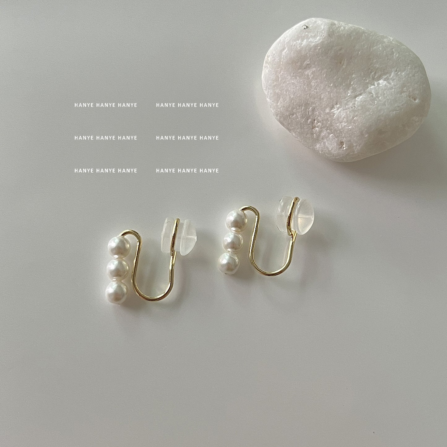 Deposit Picture Sample Proofing Source Clips Ear Clip
