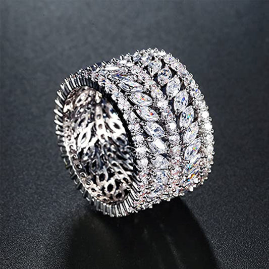 Full Diamond Super Flash Flower Leaf Fashion Rings