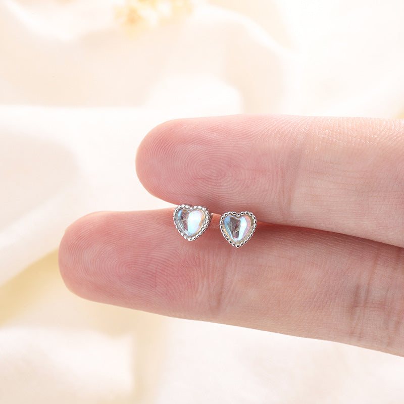 Screw Twist Ear Heart-shaped Moonstone Tightening Stud Earrings