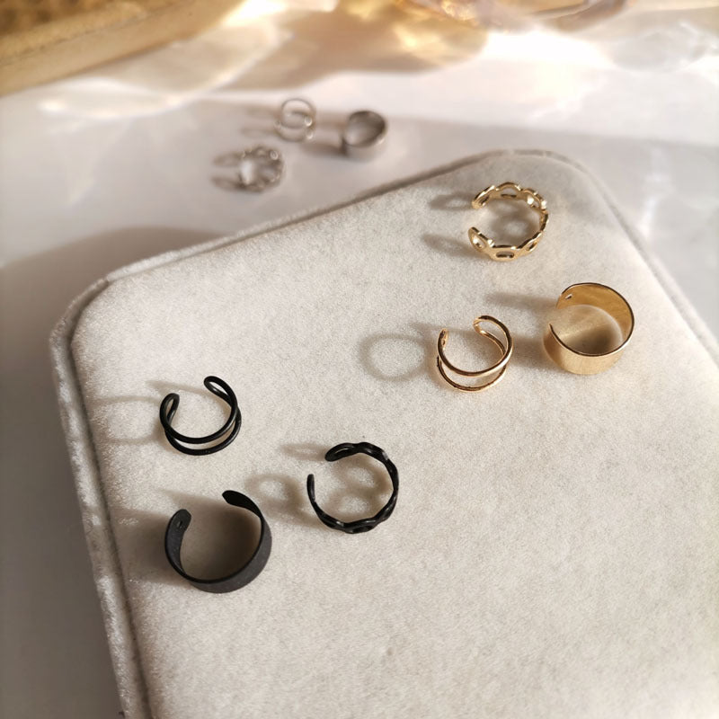 Simple Hollow Dignified Clips Without Pierced Ear Clip