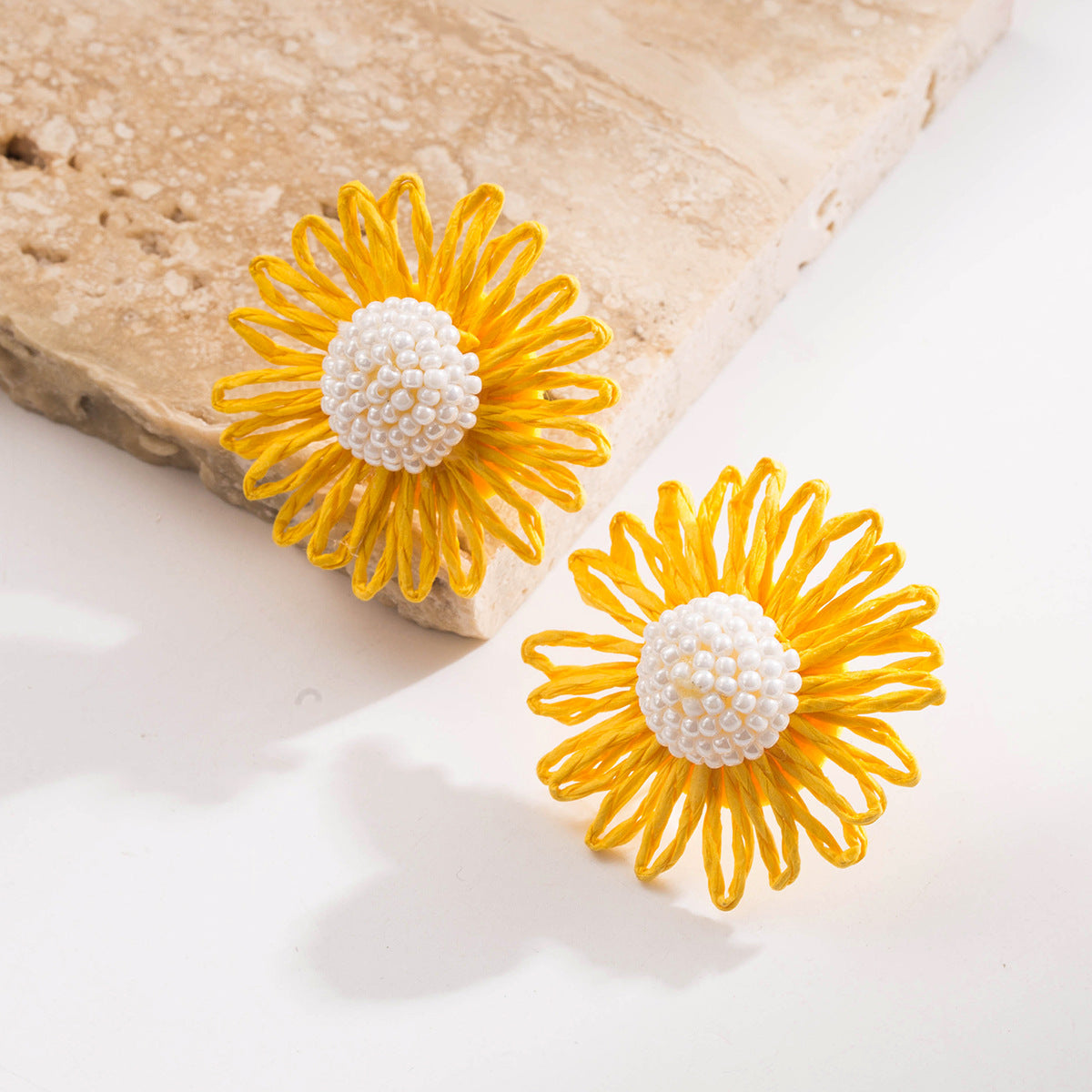 Fashion Sweet Small Fresh Hand-woven Raffia Artificial Rings