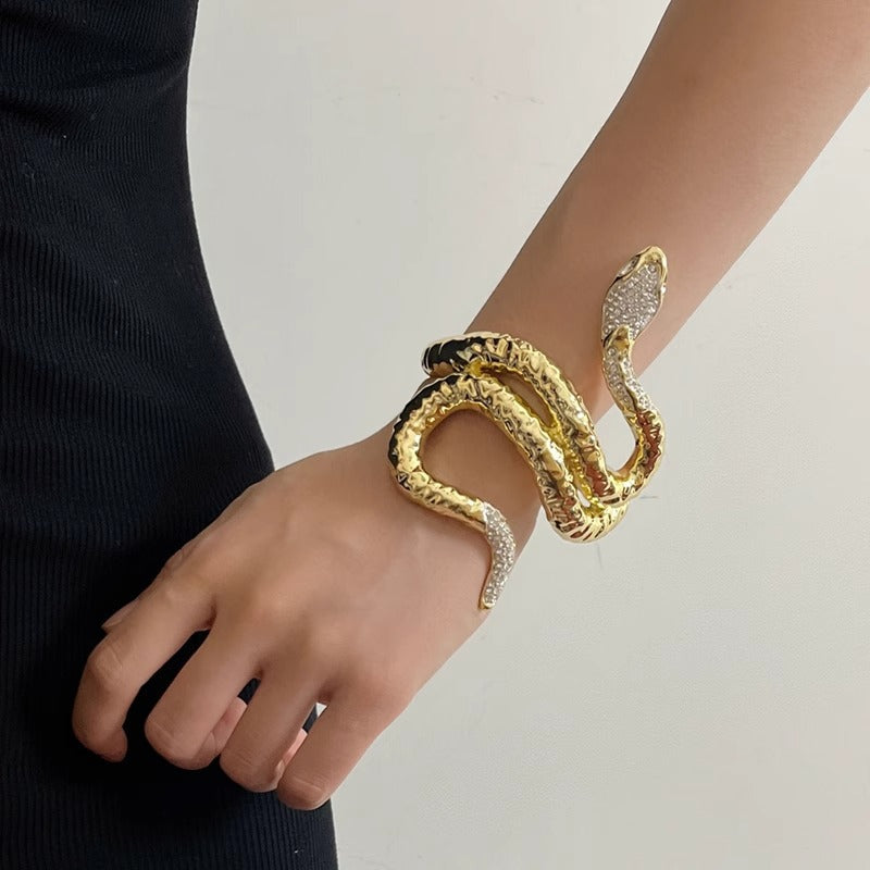 Winding Flexible Snake-shaped Texture Diamond Light Luxury High Bracelet