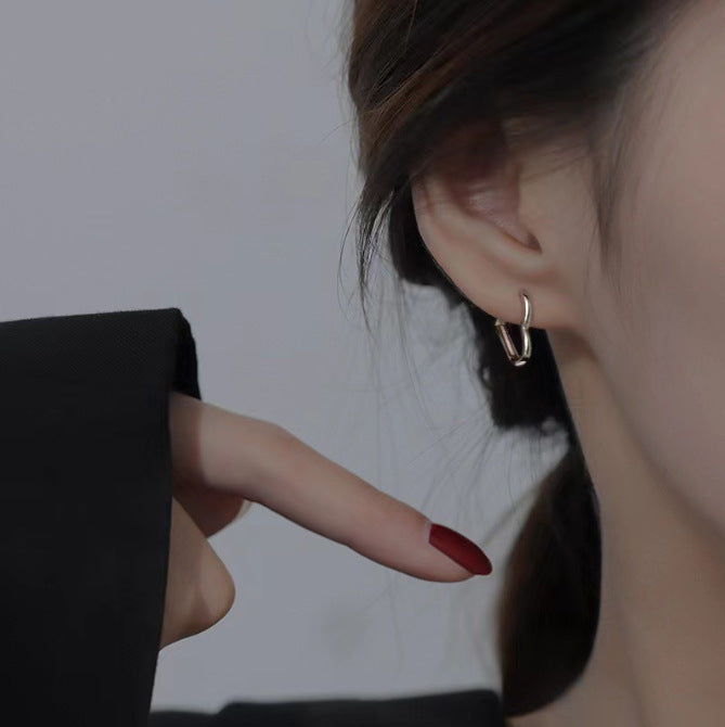 Hollow Heart-shaped Female Temperament Light Luxury Rings