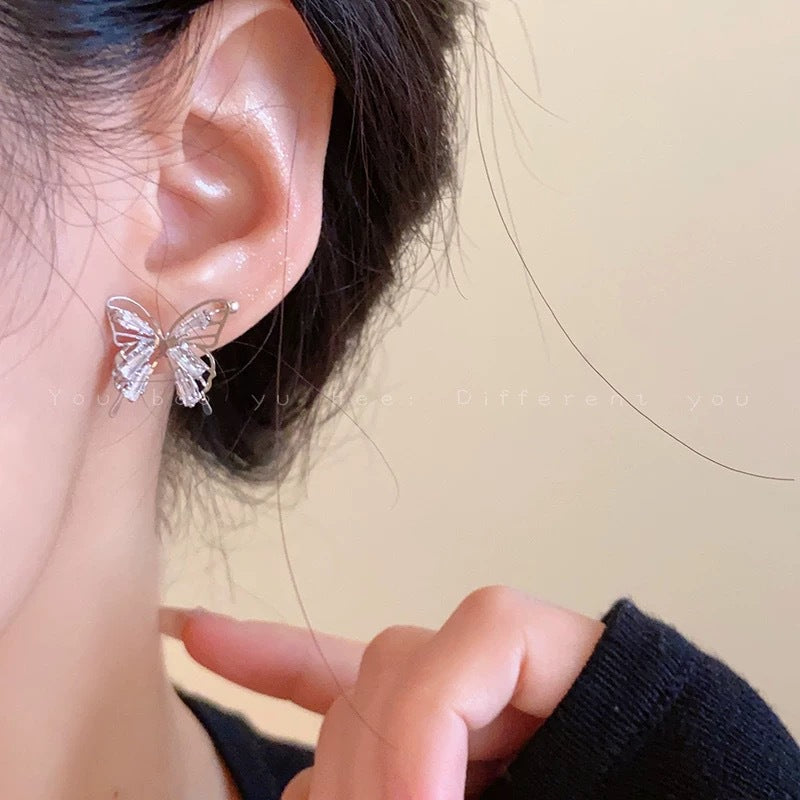 Fairy Light Luxury Zircon Mori Style Butterfly Female Hollow Design Ear Clip