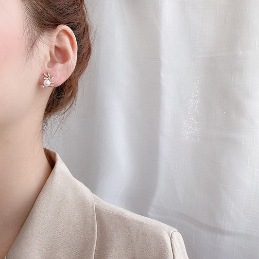 Exquisite Leaf Pearl Flash Zircon Wheat Eardrops Temperamental Rings