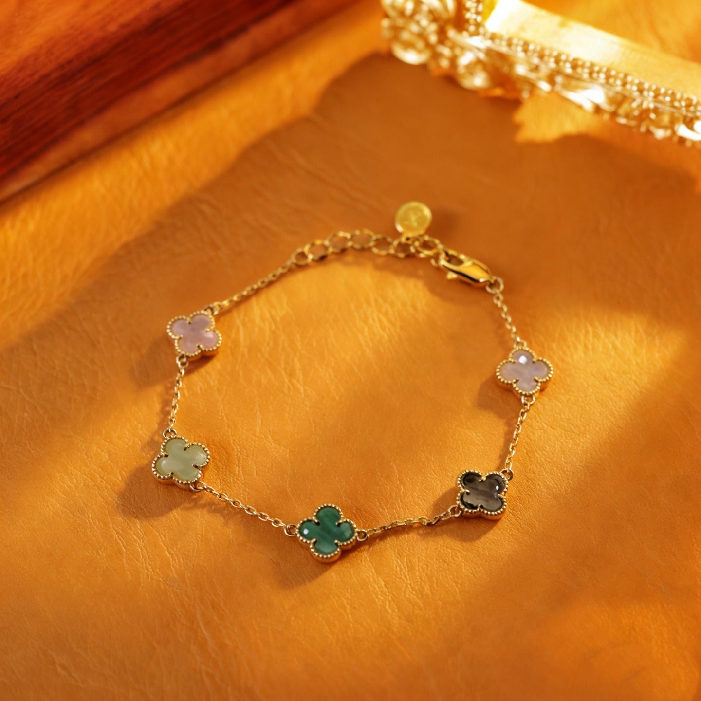 Colorful Four-leaf Clover Female Fashion Exquisite Bracelet