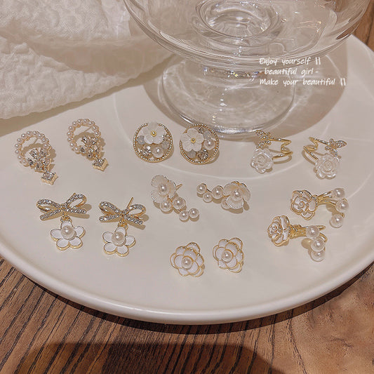 Women's Needle Fresh Flower For Mori Temperamental Stud Earrings