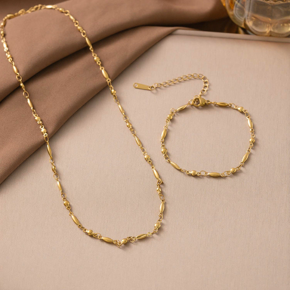 Steel Fashion Simple Sense Collarbone Does Not Necklaces