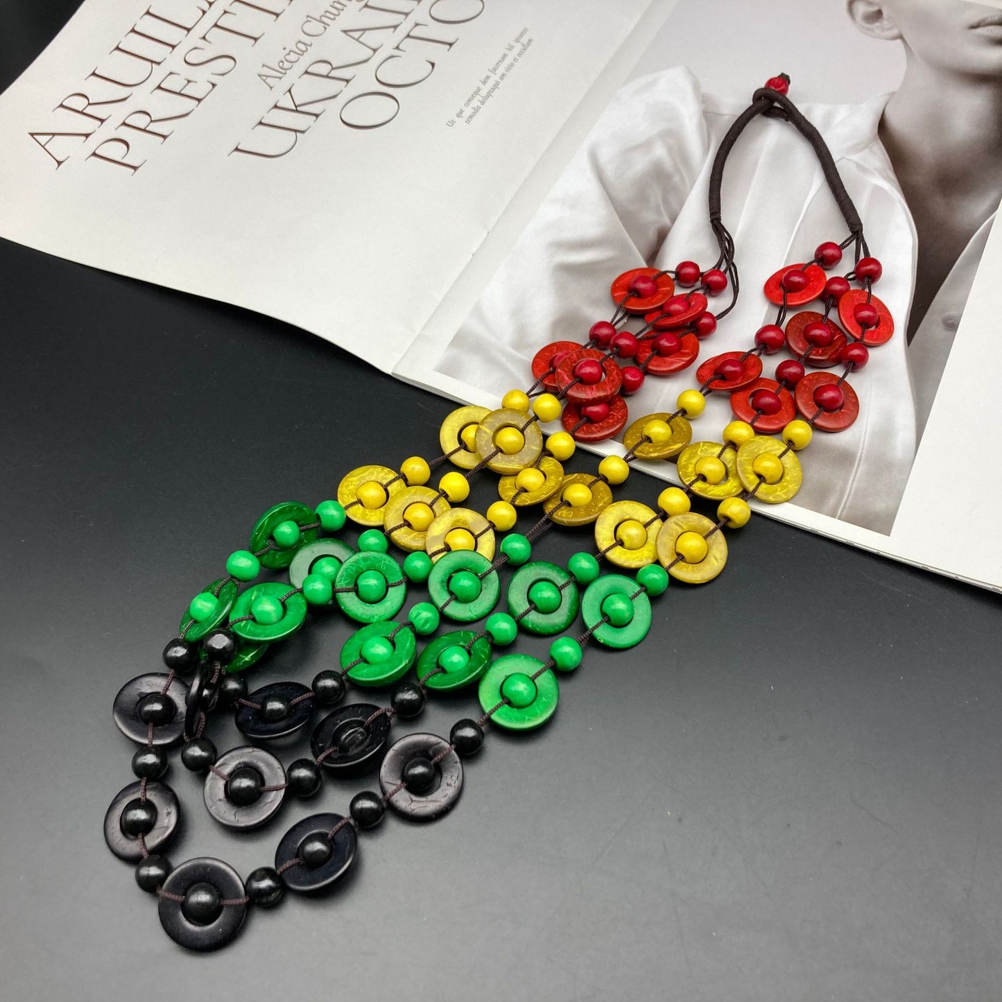 Colliers glamour en chaîne de pull bohème avec perles en bois