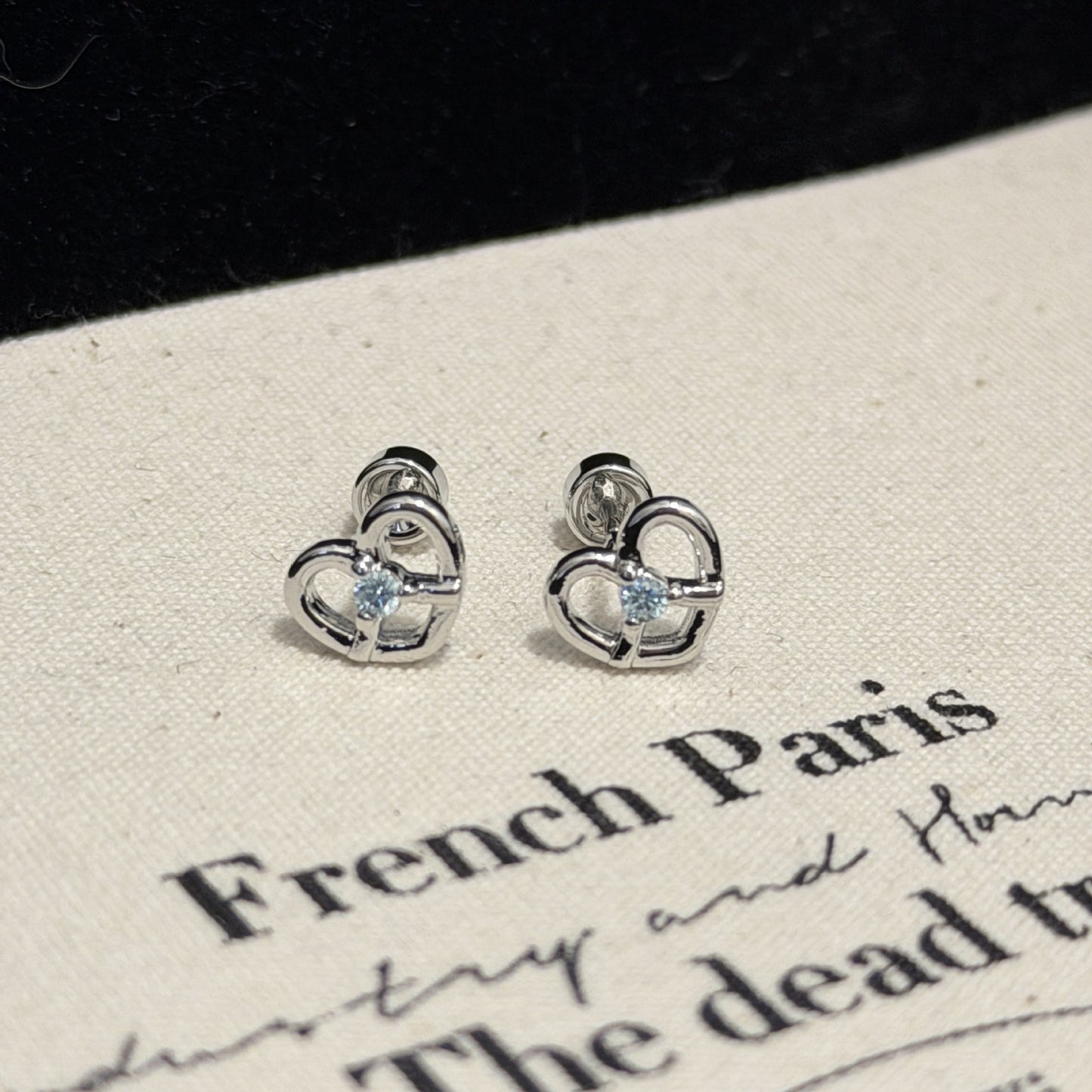 Alkaline Knot Niche Personality Flat Bottom Titanium Steel Ear Bone Earrings