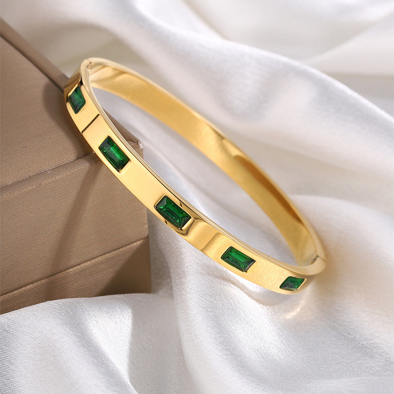 Women's Titanium Steel High-grade Light Luxury Imitation Shell Bracelets