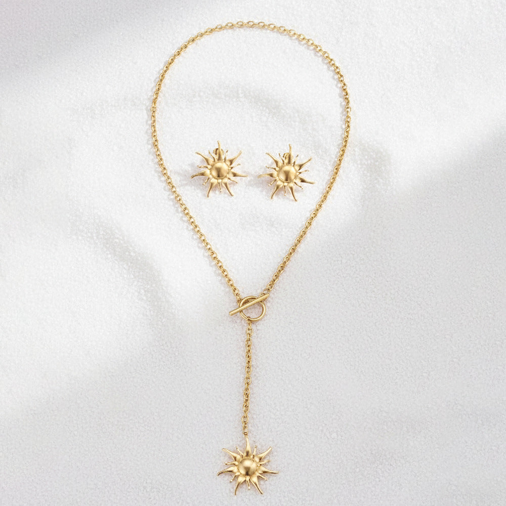 Women's Golden Sun Buckle Design Y-shaped Suit Simple Jewelry Set