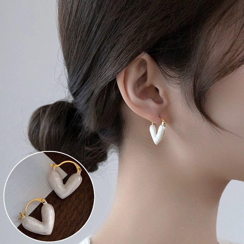 Love Heart Female Retro Fashion Personalized Sweet Cool Peach Earrings