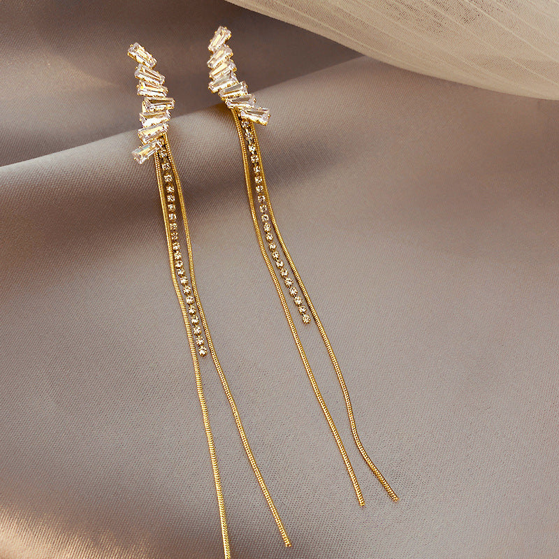 Special Offer Dignified Hollow Pearl Sweet Ear Clip