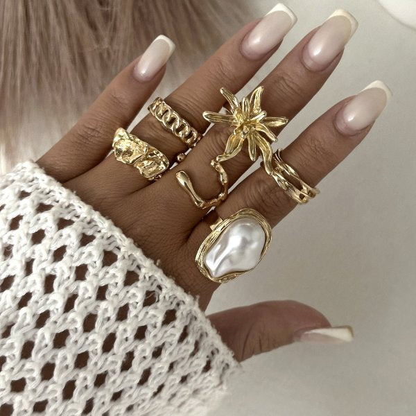 Women's Combined Fashion Liquid Lava Flower Irregular Rings